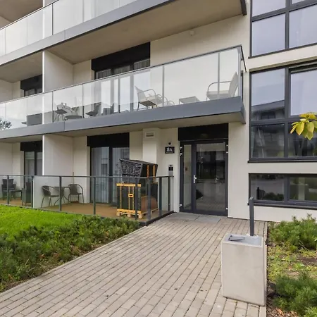Modern In & By Renters شقة Dziwnów